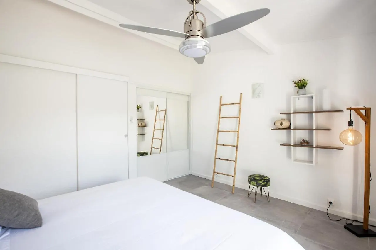 Nettle Bay Beach Villa 2160 Sandy Ground 0*,  Sint Maarten